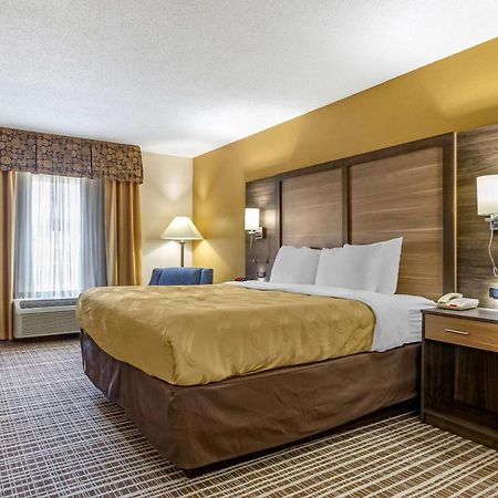 Quality Inn & Suites - Greensboro-High Point Extérieur photo